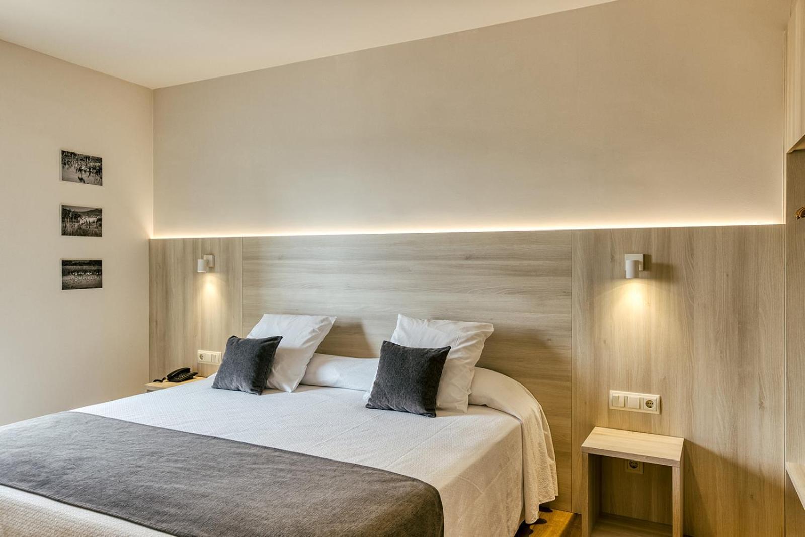 Hotel Emporium - Adults Only Castello  D'Empuries Esterno foto