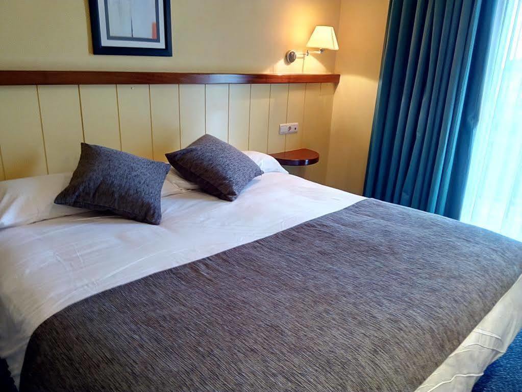 Hotel Emporium - Adults Only Castello  D'Empuries Esterno foto